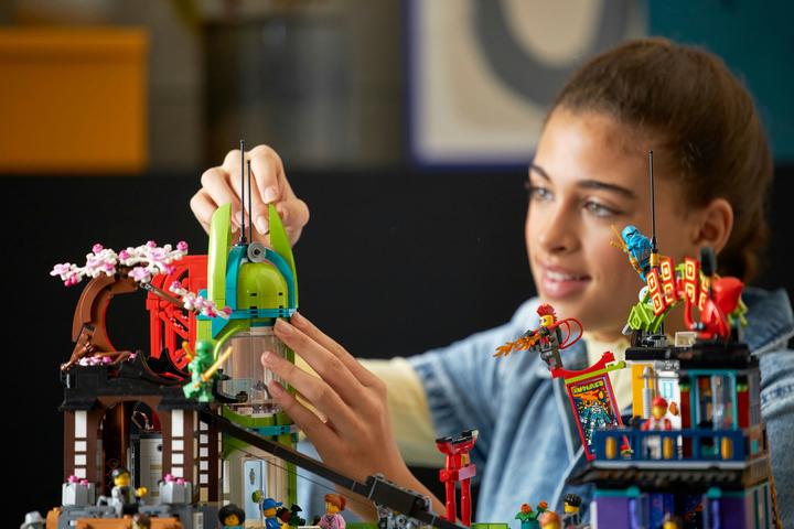 Immagine prodotto LEGO I mercati di Ninjago City (71799, LEGO Ninjago, Set LEGO rari)