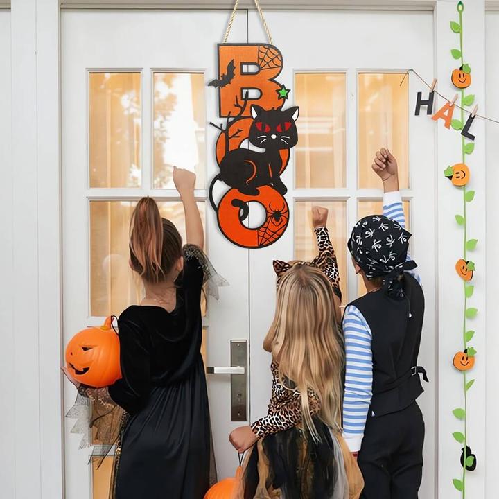 Immagine prodotto Out of the blue Appendiabiti in legno per la decorazione della festa di Halloween