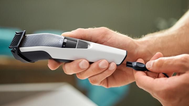 Actual product image Philips 3000 series beard trimmer BT3206/14