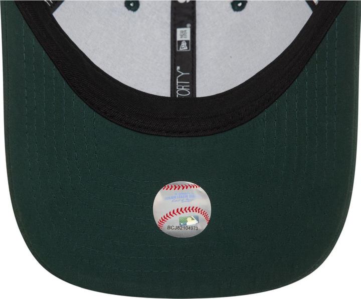 Produktbild New Era 9Forty Strapback Cap - New York Yankees Forest Green