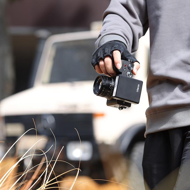 Produktbild Ulanzi F12 (Aufsteckblitz, Panasonic, Olympus, Sony, Nikon, Canon)
