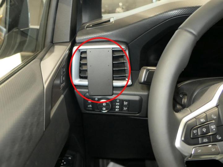 Actual product image Brodit 806009 Car holder Volkswagen Amarok 24-