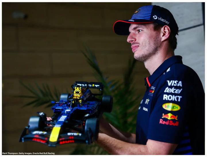 Actual product image LEGO Oracle Red Bull Racing RB20 F1 Rennauto (42206, LEGO Technic)