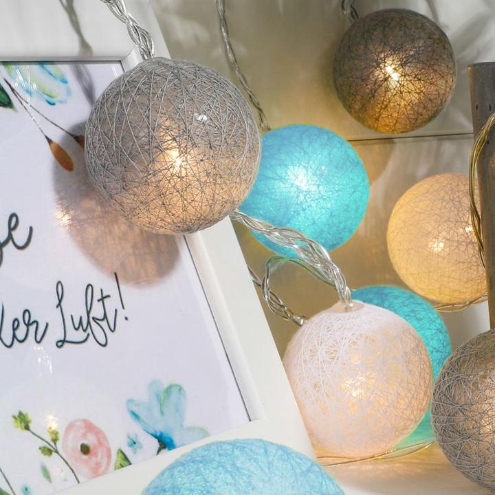 Produktbild Hermex 2.2m LED Lichterkette Ball Leuchtkette Kugel Lichtgirlande Dekoration (2.20 m)