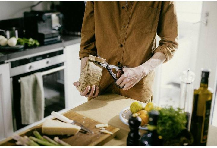 Actual product image Fiskars Kitchen scissors (22 cm)