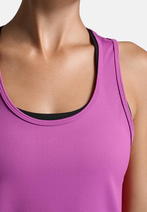 Actual product image 2XU Aero Singlet (M)
