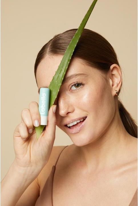 Produktbild Labello Caring Scrub Aloe Vera (Pflegestift, 5.50 ml)