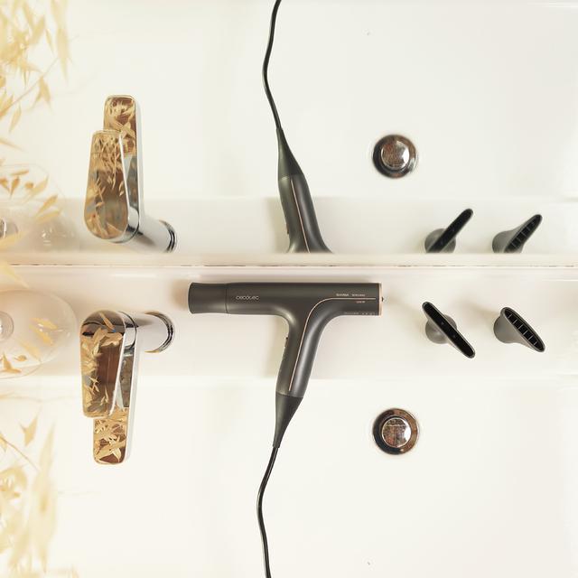 Produktbild Cecotec IoniCare 6000 RockStar Essence Bamba Hair Dryer 2200W with Ion Technology 5 Temperature Settings - I