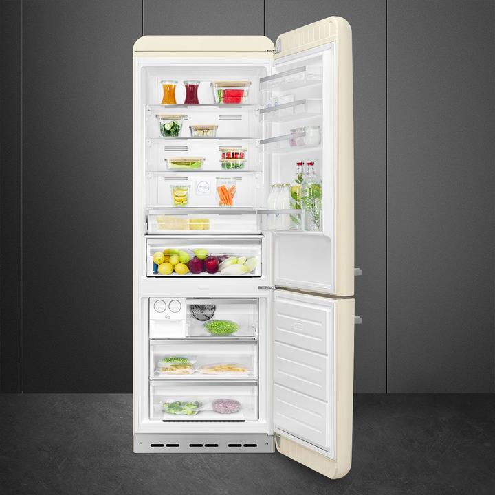 Image du produit Smeg Style rétro FAB38RCR5 (481 l)