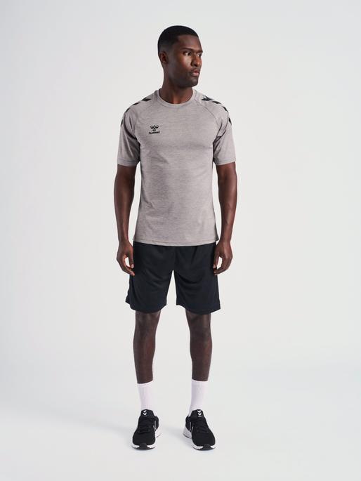 Actual product image hummel Core Xk Core Poly T-Shirt S/S (M)