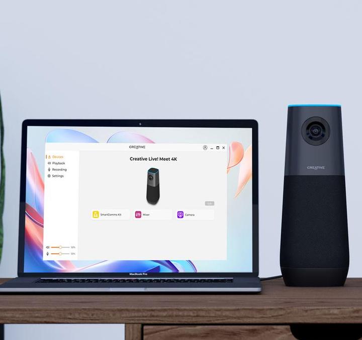 Image du produit Creative Live! Meet 4k (noir, 4K, 4 microphones omnidirectionnels) (8.29 Mpx)