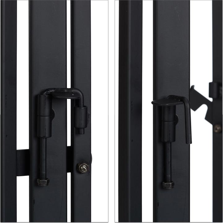 Actual product image Relaxdays Fireplace guard (220 x 1.5 x 76 cm)