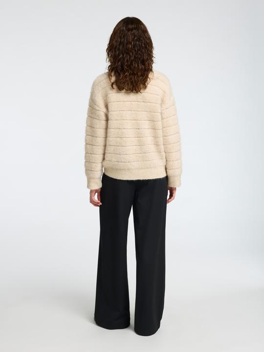 Produktbild Selected Femme Flauschiger Pullover mit hohem Kragen (XL)