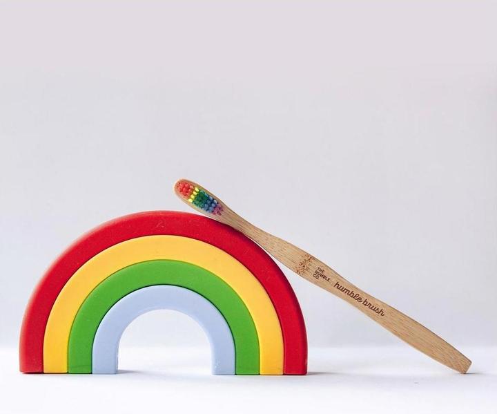 The Humble Co. Humble BrushProud Rainbow (Soft, 1 x)