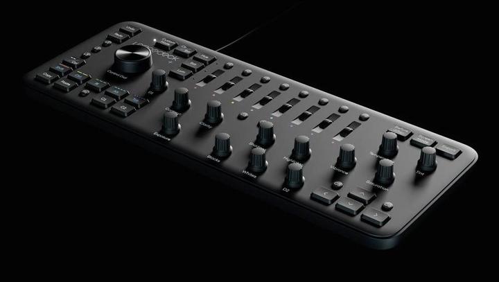 Produktbild Loupedeck + (Diverse)