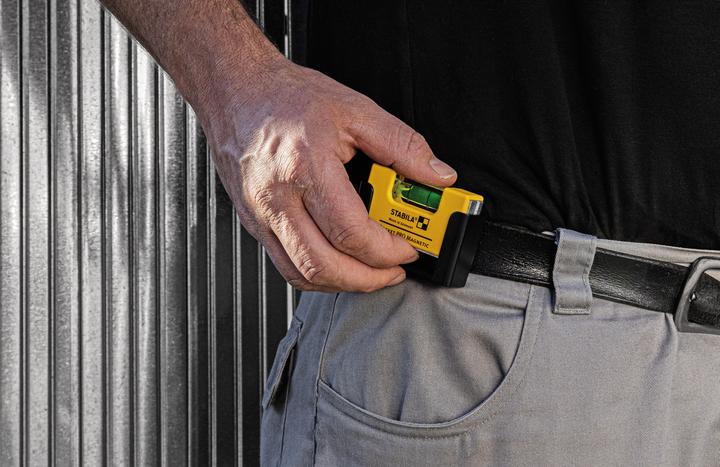 Produktbild Stabila Wasserwaage Pocket PRO Magnetic (6.70 cm)
