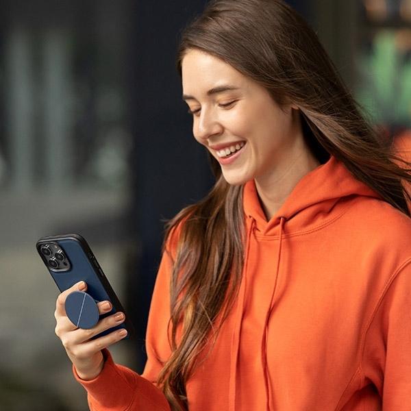 Actual product image Uniq etui Novo iPhone 14 Pro 6.1" czarny/midnight black (Apple iPhone 14 Pro)