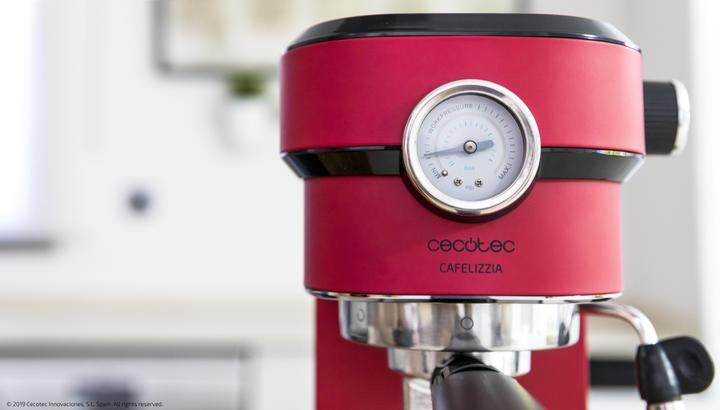 Produktbild Cecotec Rot, Mit Manometer (EU-Stecker)