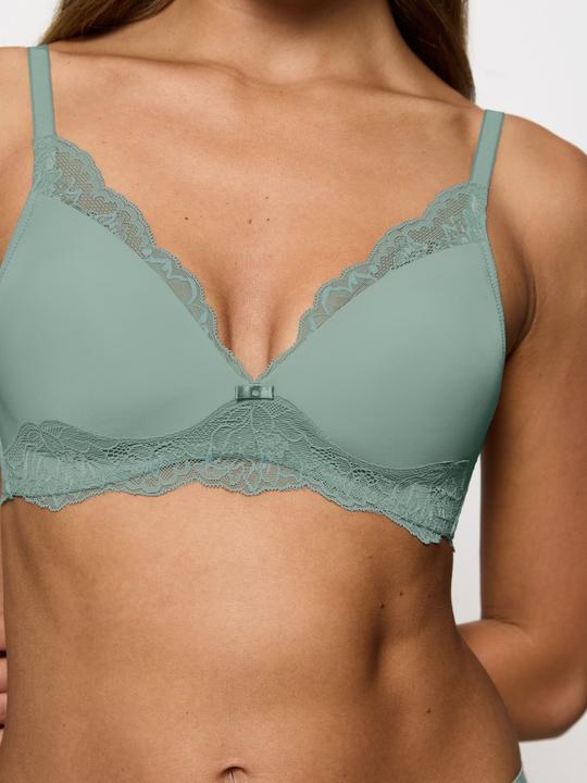 Actual product image Triumph Amourette Charm T-shirt bra (80 B)