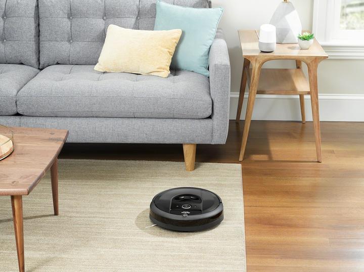 Produktbild iRobot Roomba i7+ Schwarz (Saugroboter)