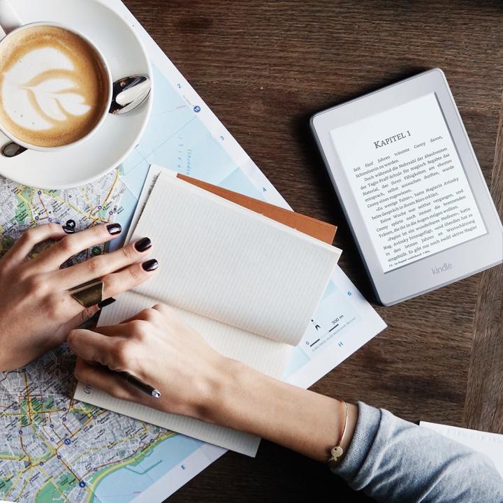 Image du produit Amazon Kindle (2016) - Offres spéciales (6", 4 Go, Blanc)