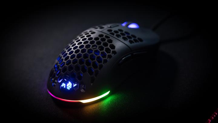 Image du produit Don One GM500 Souris droite USB type A 16000 DPI (Filaire)