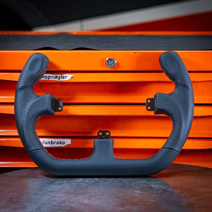 Actual product image Asetek SimSports GT Rim - Open D, leather (PC)