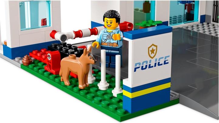 Produktbild LEGO Polizeistation (60316, LEGO City)
