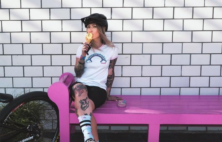 Immagine prodotto Loose Riders Rainbows Tee W (S)