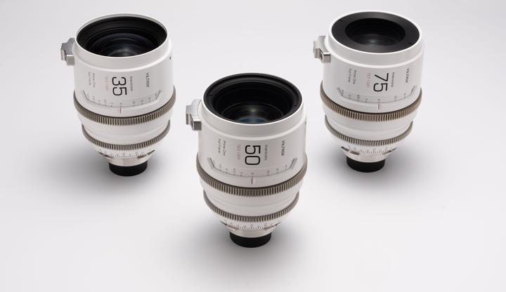 Actual product image Viltrox Anamorphic Lens SET 35/50/75mm T2.0 1.33X PL-Mount (L-Mount, full size)