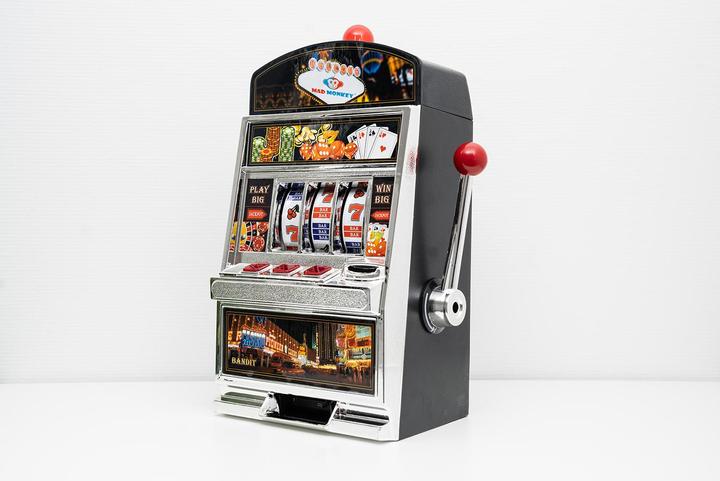 Actual product image Mad Monkey Slot machine (20 x 38 cm)