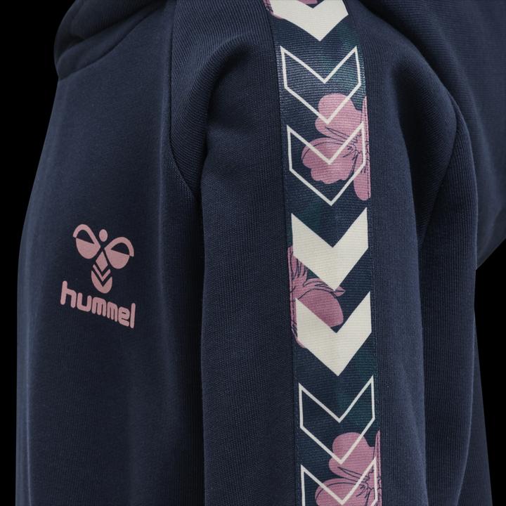 Actual product image hummel Zoe Hoodie Suit (140)