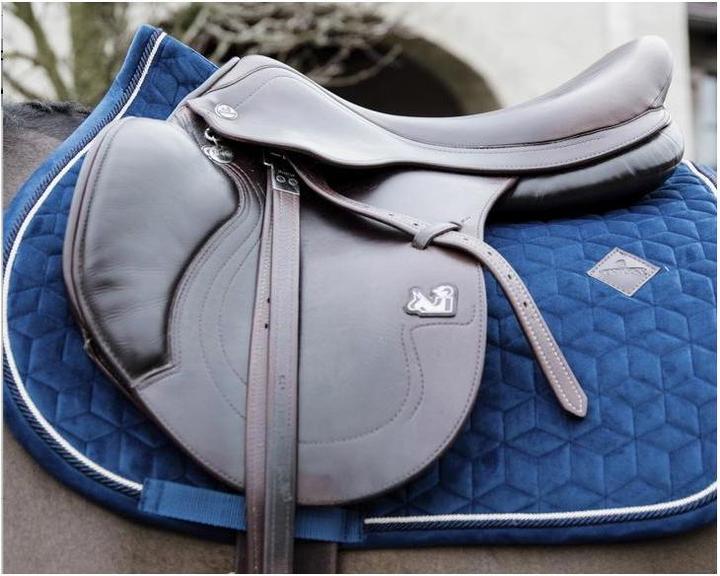 Produktbild Kentucky Horsewear Schabracke Basic Velvet Samt
