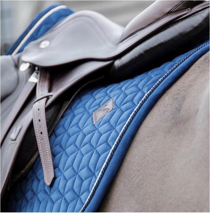 Produktbild Kentucky Horsewear Schabracke Basic Velvet Samt