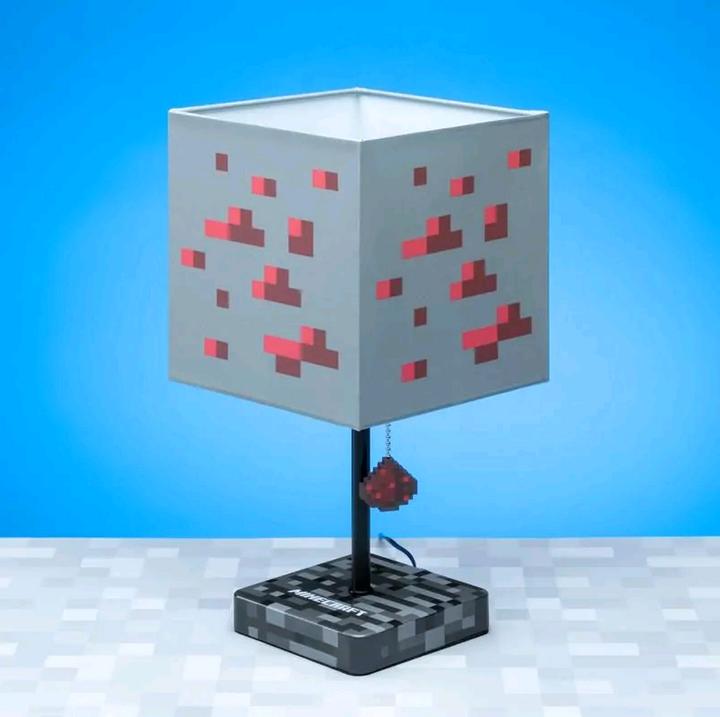 Actual product image Paladone Products Lampada Minecraft Block