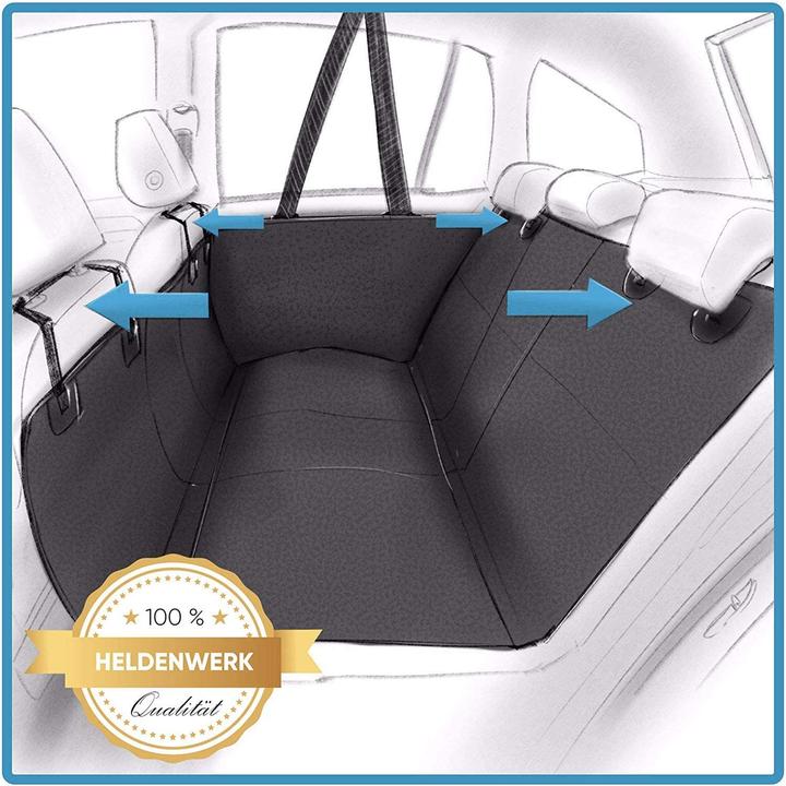 Actual product image Heldenwerk Backseat choke blanket for dogs