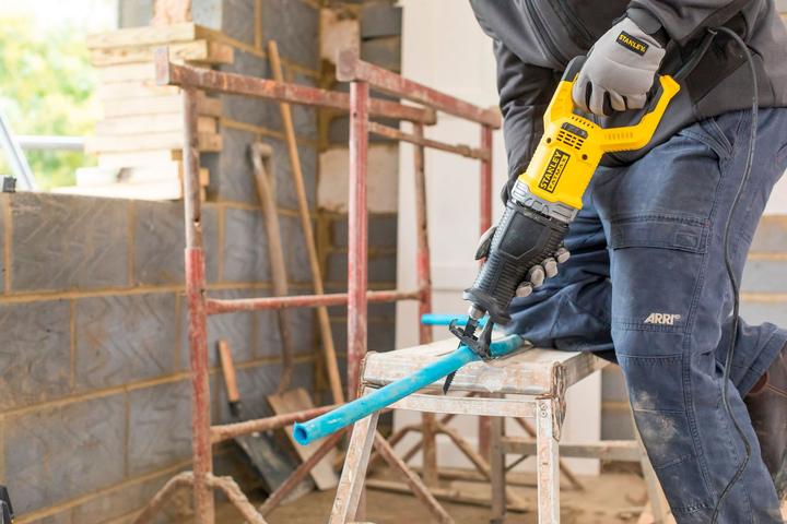 Image du produit Stanley Scie sabre 900 W