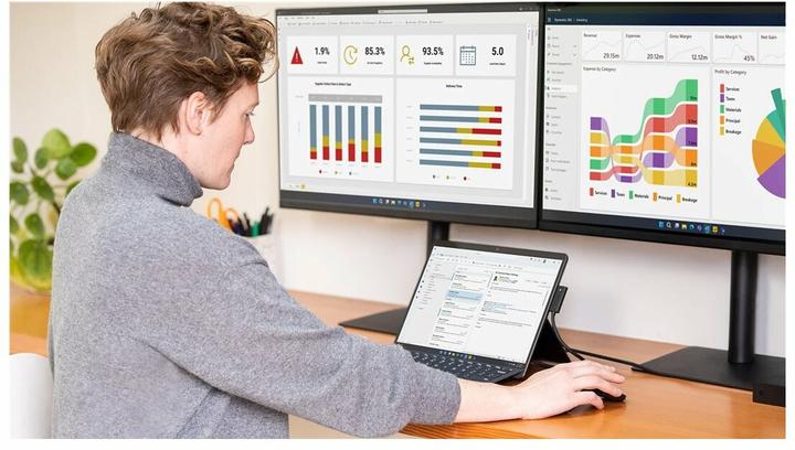 Immagine prodotto Microsoft Surface Pro Keyboard (CH, Docking)