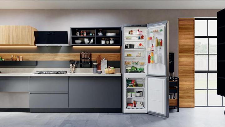 Actual product image Hotpoint Ariston Fridge Freezer Freestanding 367 L D (367 l)