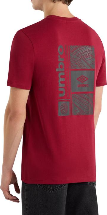 Actual product image Umbro Mens Stadium T-Shirt (L)