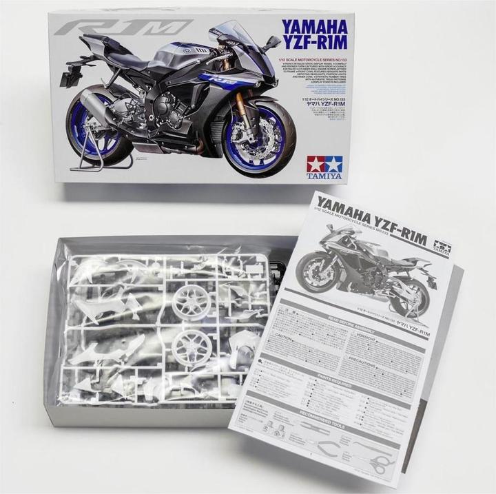 Actual product image Tamiya Yamaha YZF-R1M