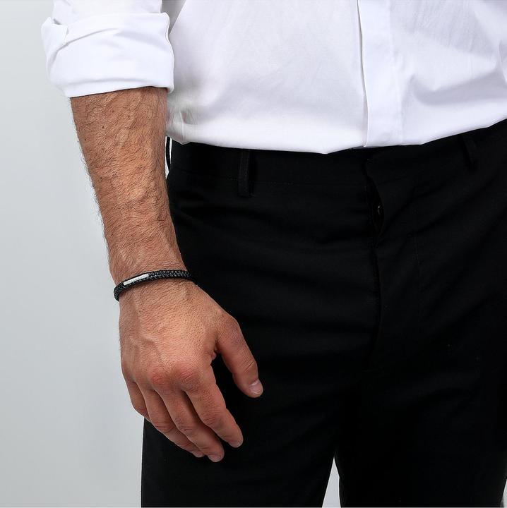 Immagine prodotto Maserati Bracciale (23 cm, Acciaio inossidabile, Cuoio, Riciclato)
