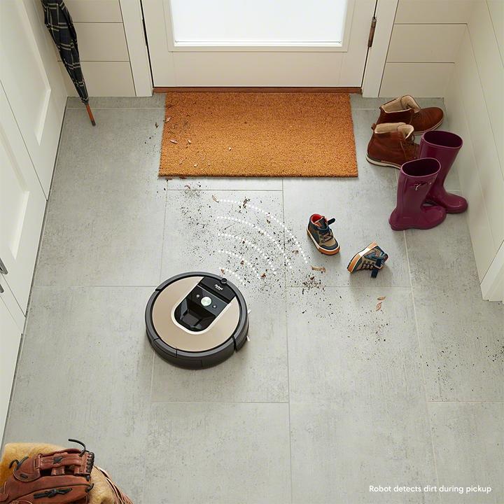 Actual product image iRobot Roomba 976