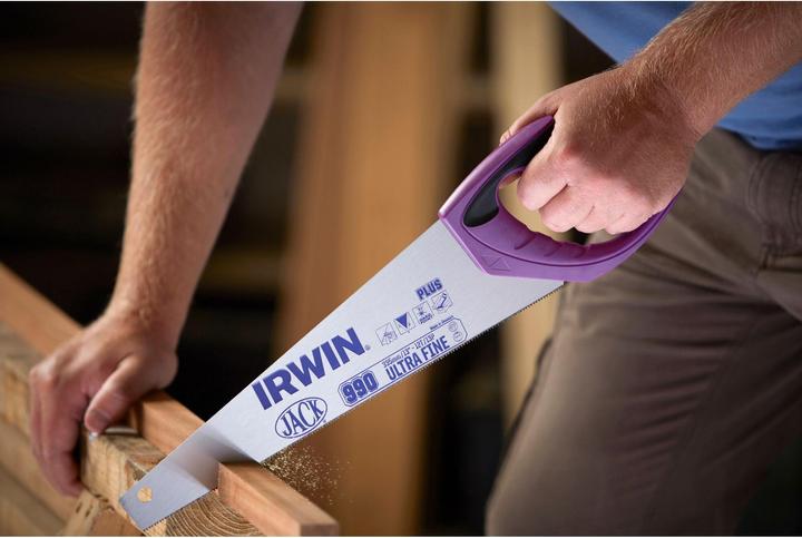 Produktbild MGA Irwin Plus 945 Junior-Handsäge 335 mm, Fein-Zahnung 12T / 13P, gehärtet, schneller Schnitt, 2K-Griff