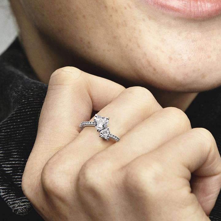 Immagine prodotto Pandora Anello cuori scintillanti (54, 925 Argento)