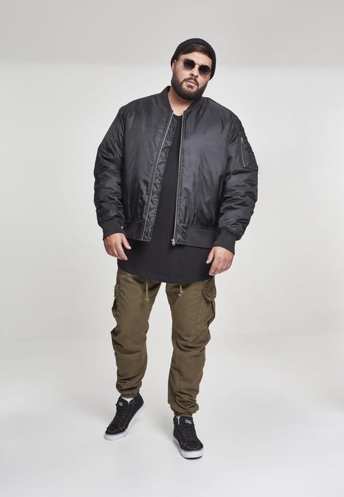 Actual product image Urban Classics Wattierte Bomberjacke (M)