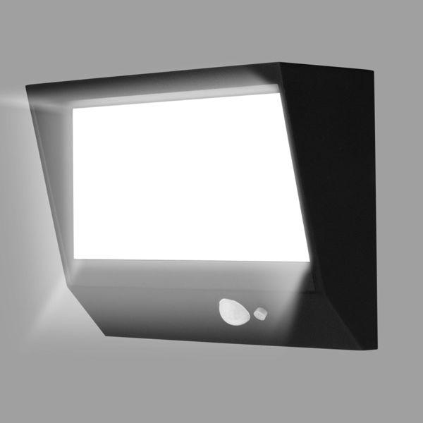 Actual product image REV LED Solar Wandl.Lumus 110lm Alu schw.m.Bewegungsm.2022001300 (110 lm)