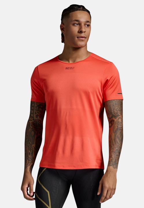 Actual product image 2XU Light Speed Tech Tee (S)