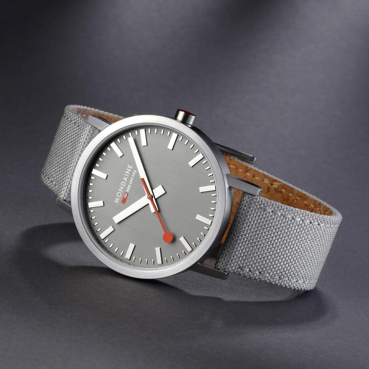 Image du produit Mondaine Classic - inspiré par la nature (Montre analogique, 40 mm)