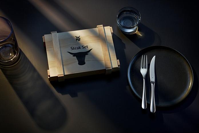 Productafbeelding WMF Steak Bestek Set Steakmessen 6 Personen 12st Speciaal Lemmet Staal Eikenhout Houten Doos (12 Stuk, Bestekset)